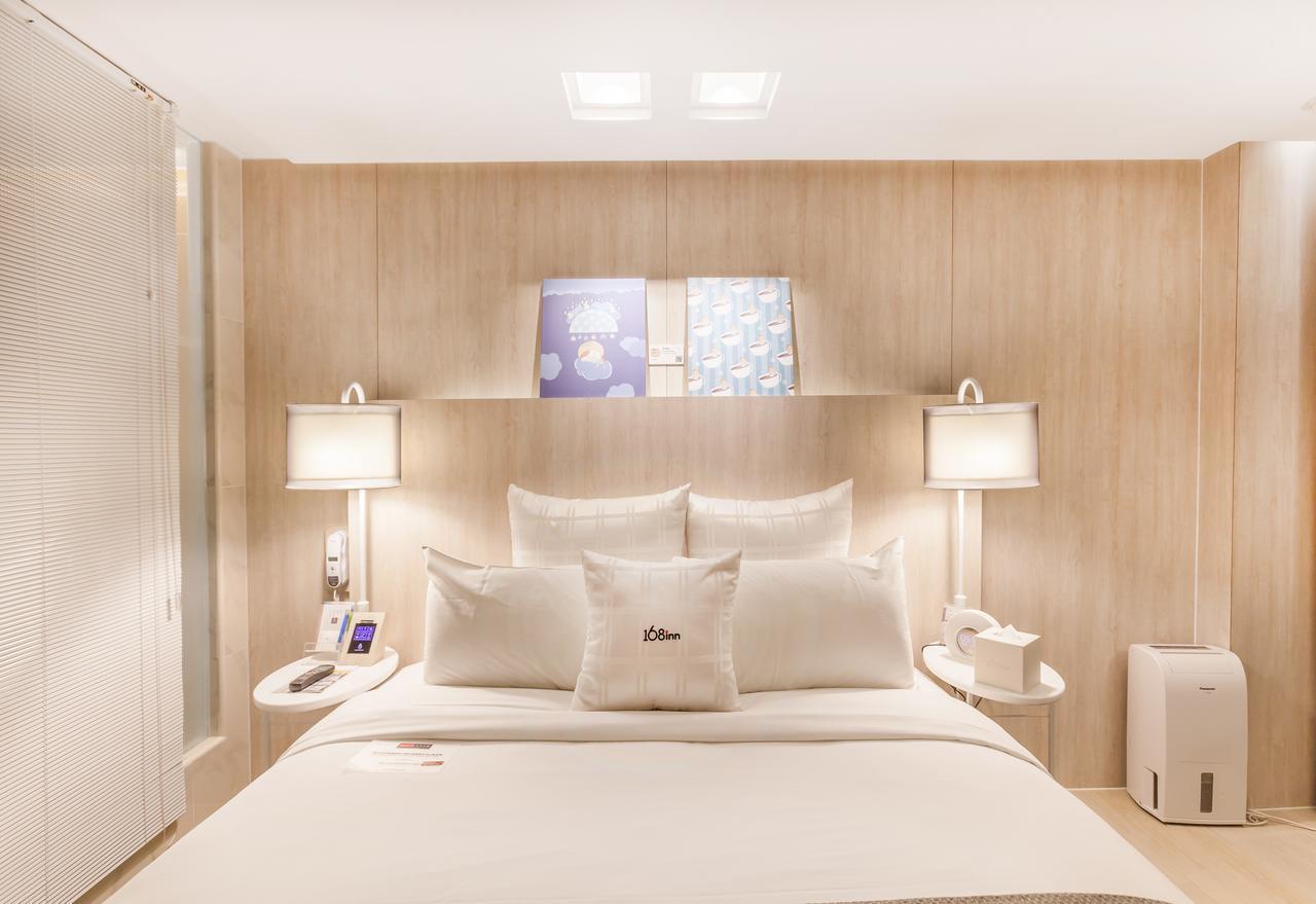 Six Star Motel-Taoyuan Dış mekan fotoğraf